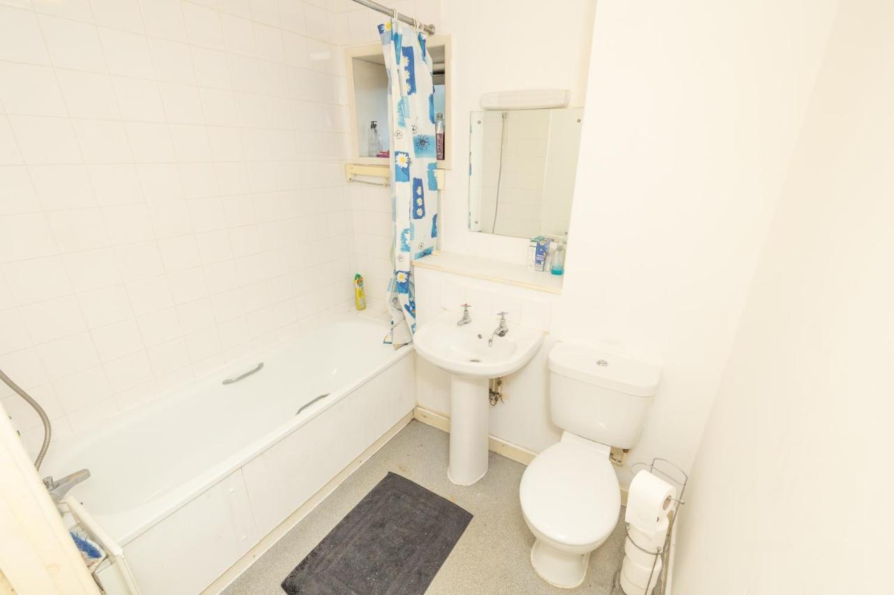 Jah Lodge London Borough of London Borough of Croydon Exteriör bild